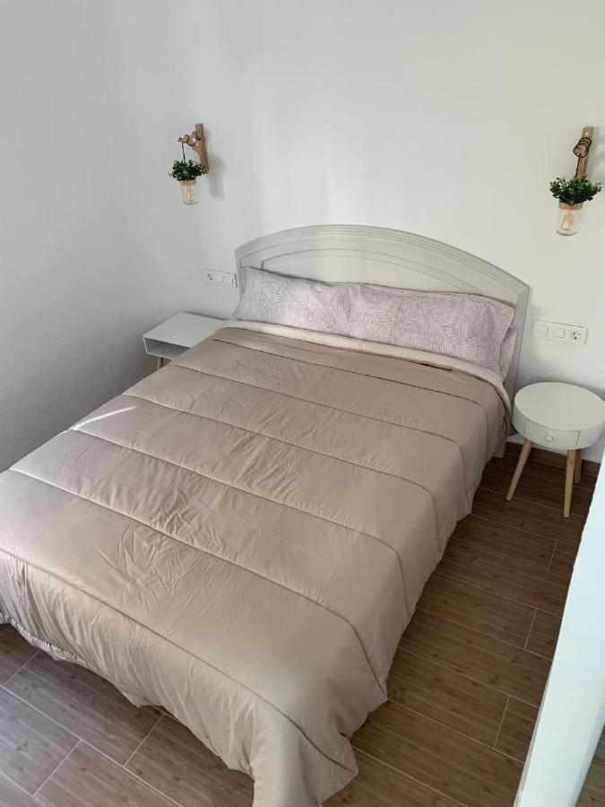 Apartamentos Terra Y Onix Zona Centro エルダ エクステリア 写真
